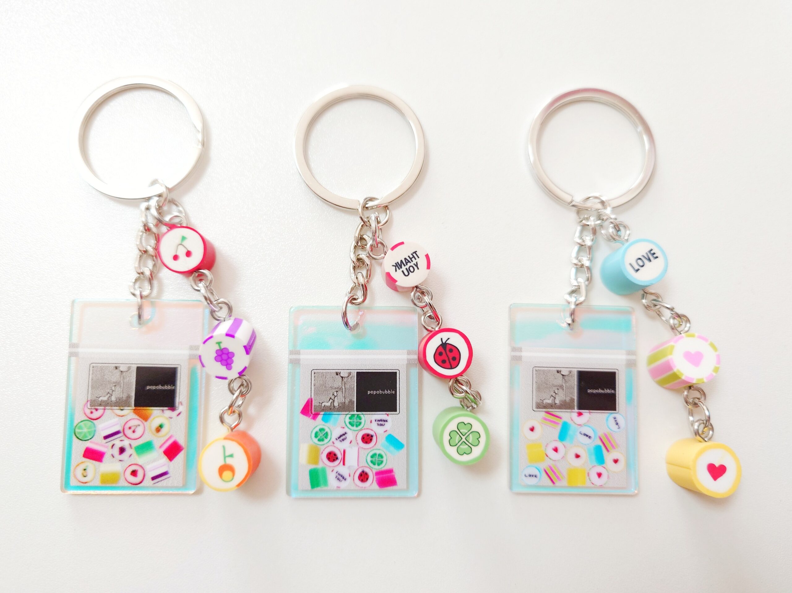 人気のキャンディーがガチャに!PAPABUBBLE(パパブブレ) キャンディチャームカプセルトイ|スクイーズ・ガチャガチャてんらんかい