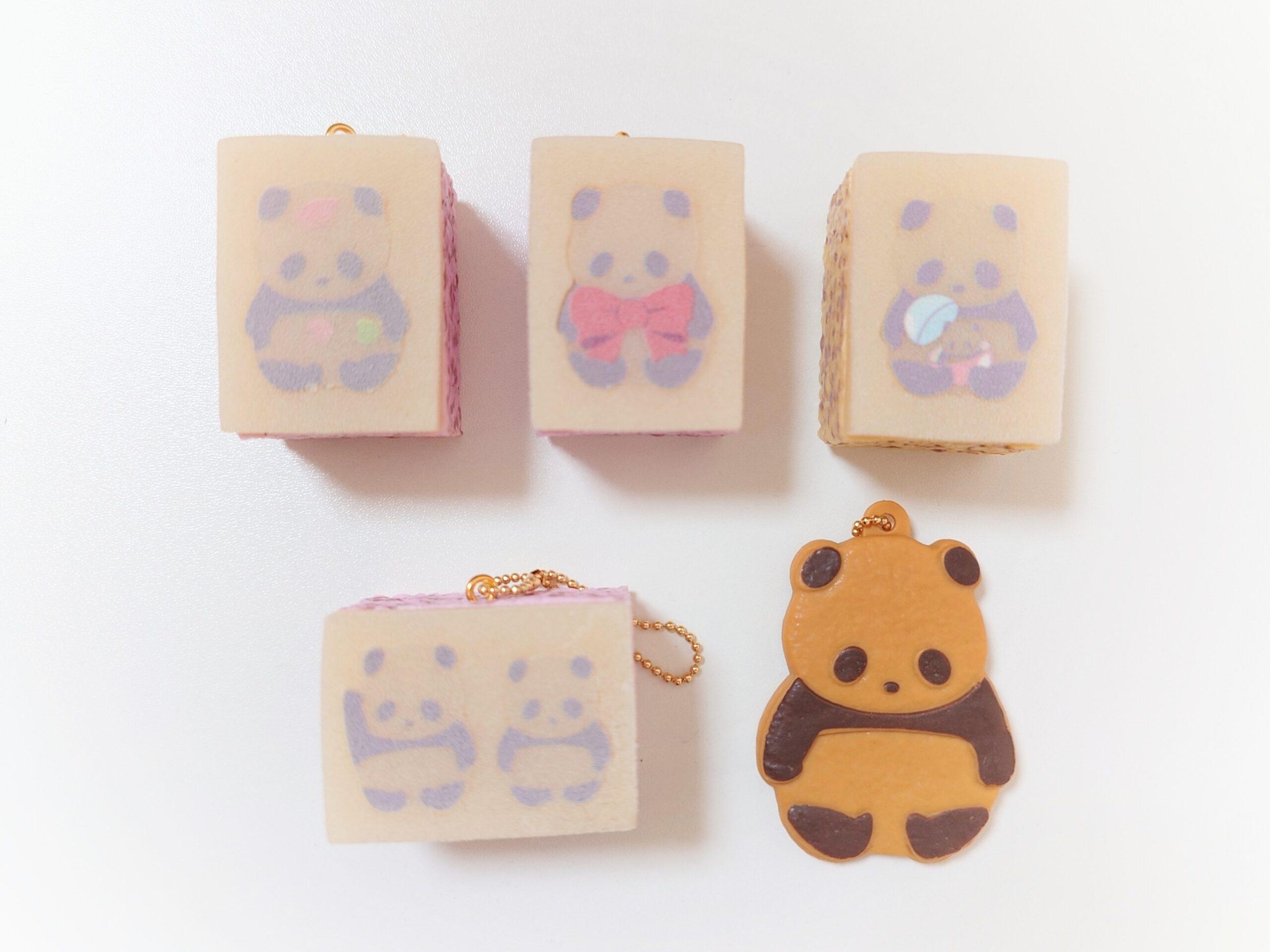Amazon.co.jp: パンダバウム ミニチュアキーホルダー ガチャ
